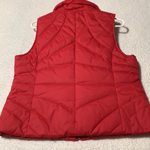 Kenneth Cole Reaction Ladies Puffer Full Zip Vest, Like New - Picture 5 of 9